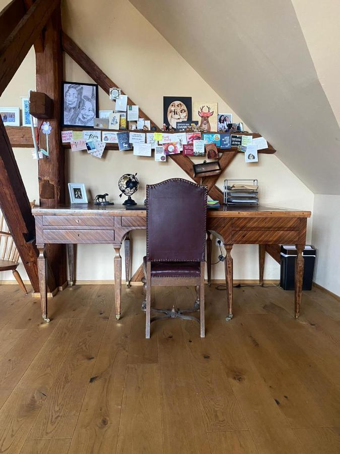 Altbauwohnung Mit Fachwerk Аниф Экстерьер фото